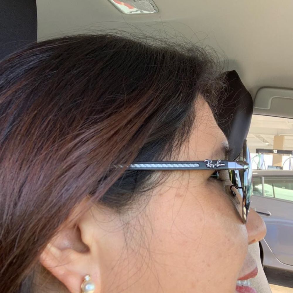 Meet your Posher, Yvonne